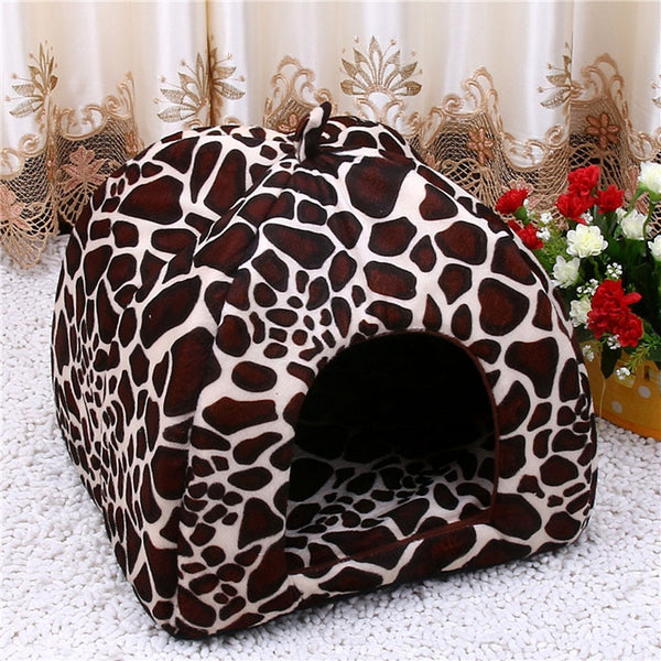 Cute Soft Strawberry Pet Bed