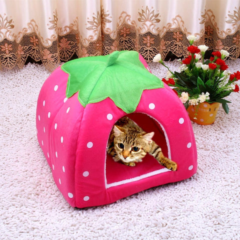 Cute Soft Strawberry Pet Bed